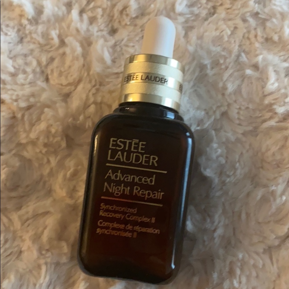 Estée Lauder advanced night repair